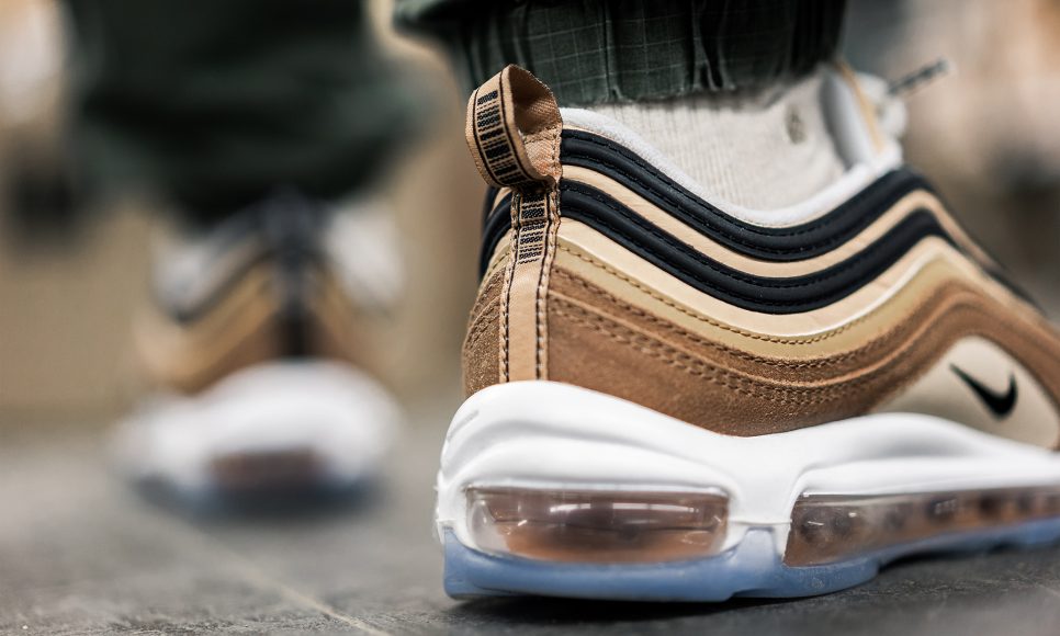 nike-921826-201-air-max-97-shipping-box-3