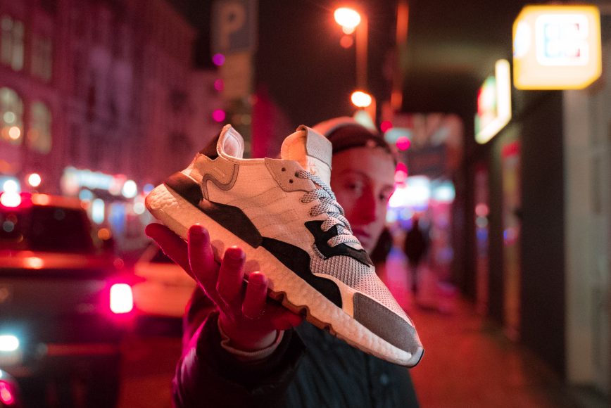 adidas-cg5950-nite-jogger-12