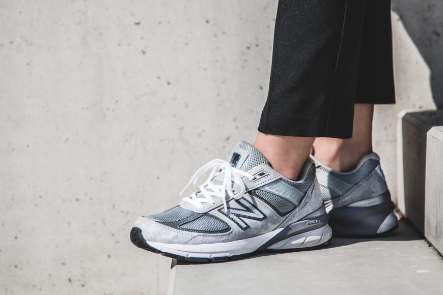 New-Balance-724521-50-12-W990GL5-2