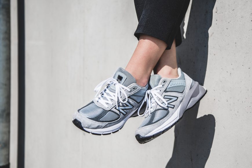 New-Balance-724521-50-12-W990GL5-3