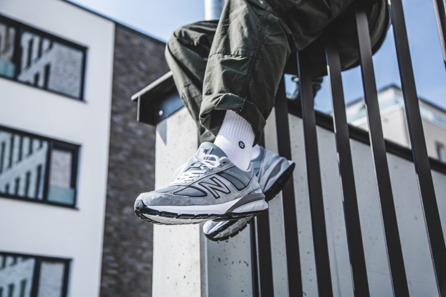 New Balance 990 v5