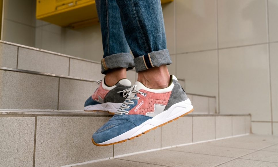 karhu-aria-spring-festival-pack-blau-rosa-f803040-mood-2