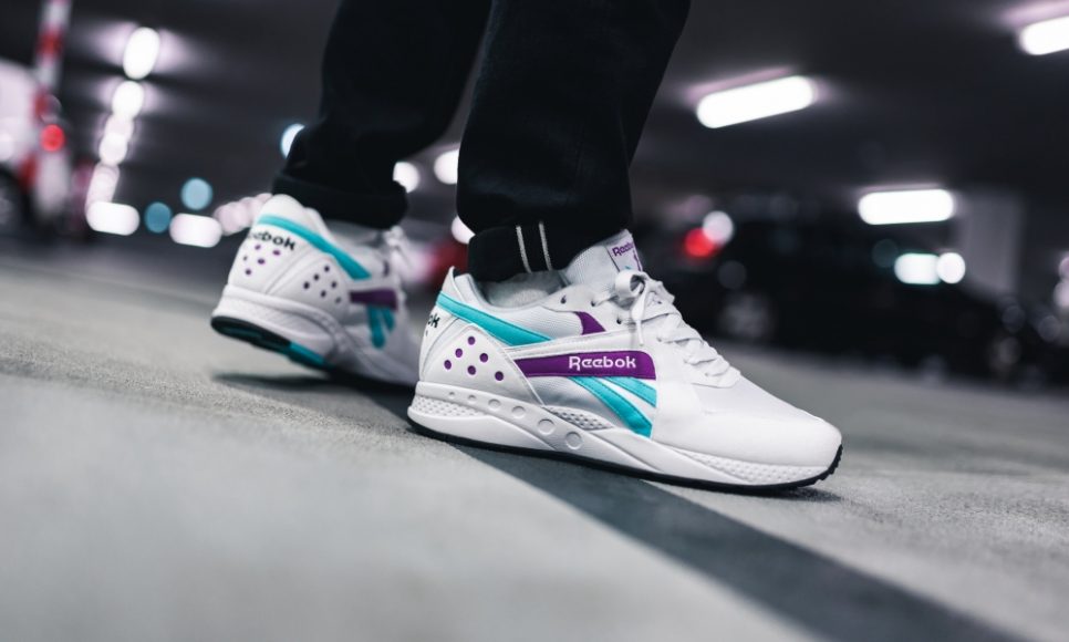 reebok-pyro-weiss-tuerkis-dv5871-mood-1