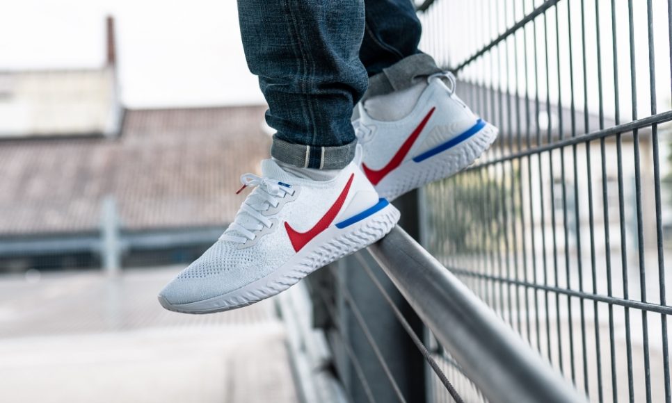 nike-epic-react-flyknit-2-weiss-rot-cj8295-100-mood-1