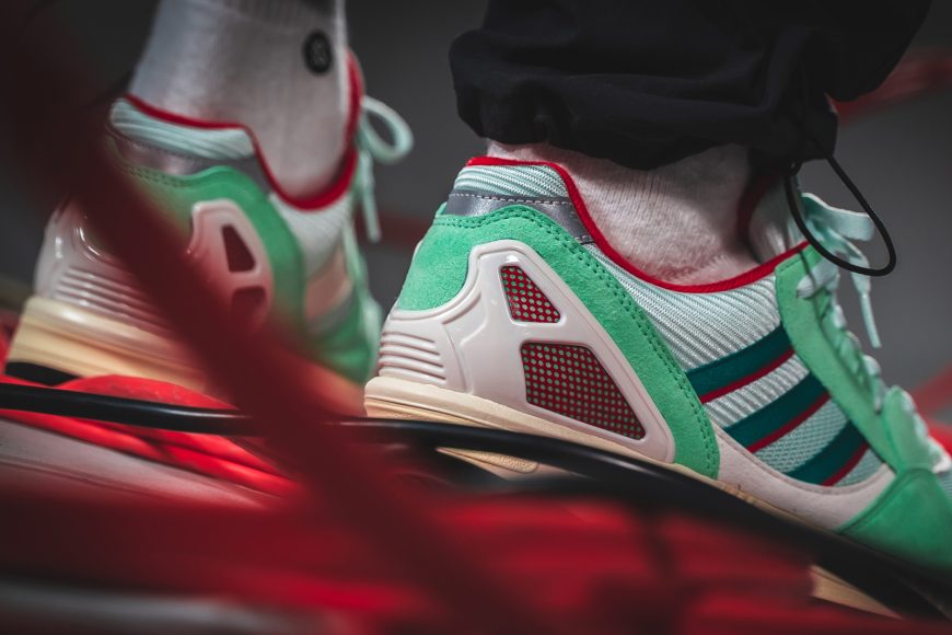 adidas-FU8403-ZX9000-5