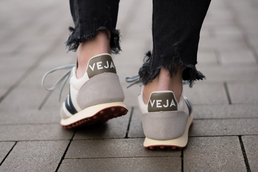 Veja-WOMEN-RB012193-Rio-Branco-Hexamesh-6