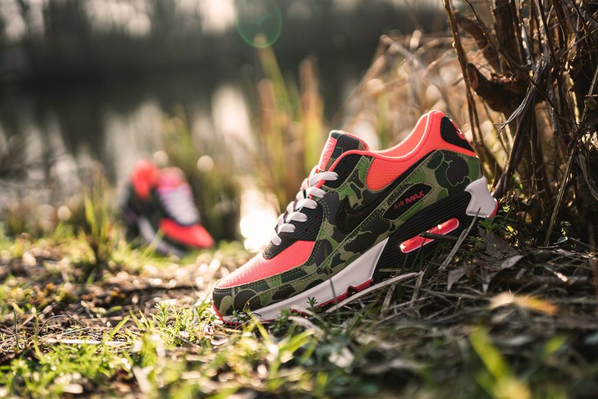 Nike-CW6024-600-Air-Max-90-SP-Reverse-Duck-Camo-3-2