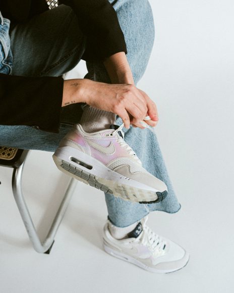 Nike-DQ9326-100-Feed-05