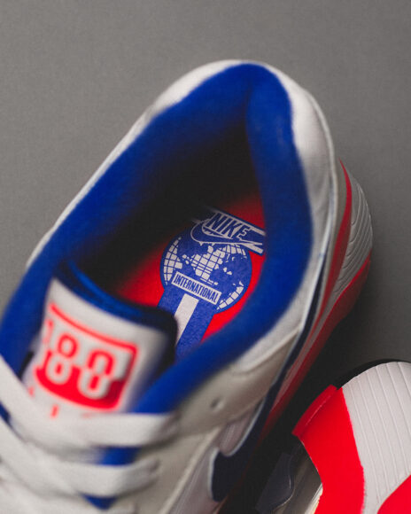 Nike-FJ9259-100-Air-180-9
