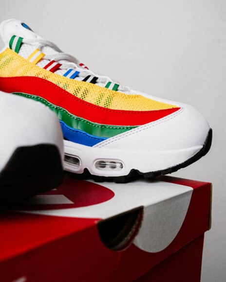 Nike-IB7872-100-Air-Max-95-Big-Bubble-5