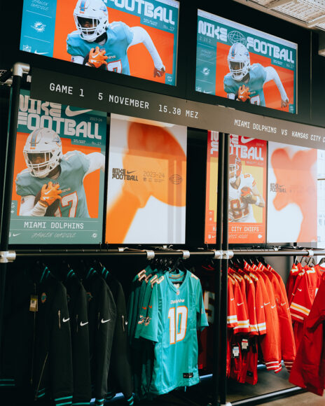 Post_FFM_NFL_Store_Takeover-10