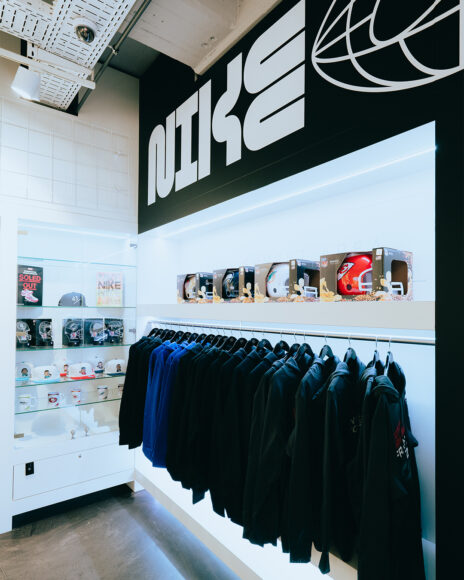 Post_FFM_NFL_Store_Takeover-3
