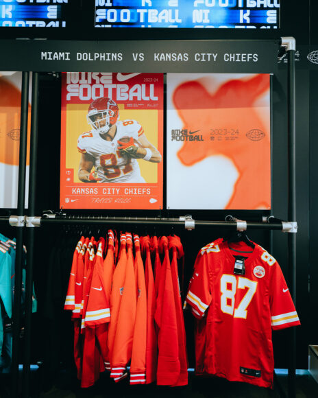Post_FFM_NFL_Store_Takeover-7