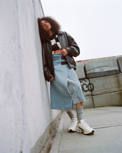 SNKRS Style_AMDN_Sail_SSS_Sophie Hur_001160460003_020724_1080x1350