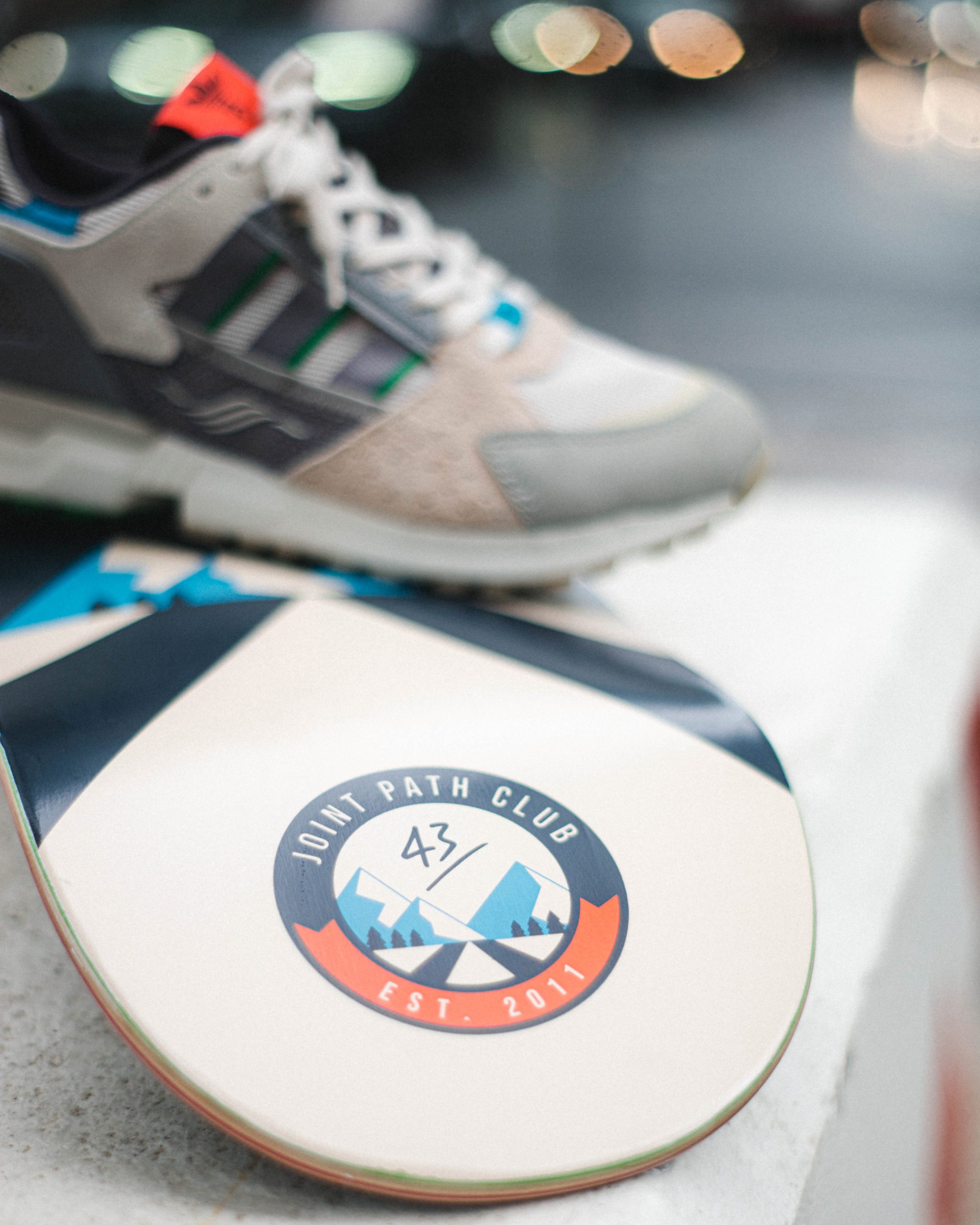 43einhalb-Adidas-DS-SK8-Skatedeck-Feed-02