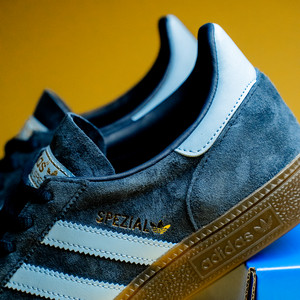 Handball Spezial (navy / light blue / brown)