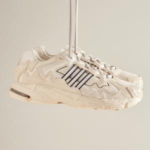 x Bad Bunny Response CL (Wonder White / Cream White / Clear Granite)