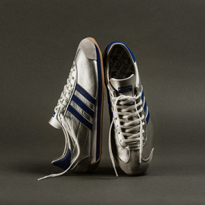 Country OG (silver / bright blue / footwear white)