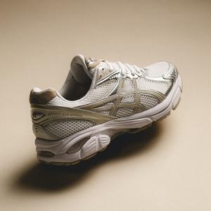 GT-2160 (white / putty)