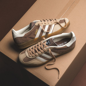 Gazelle Indoor Earth Strata