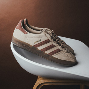 Gazelle Indoor (trace khaki / fox brown / cloud white)