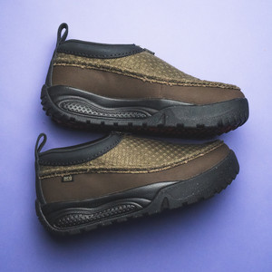 ACG IZY (black / medium olive / dark chocolate)