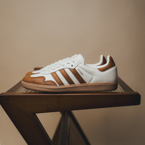 Samba OG W (wonder white / dark brown / gold metallic)