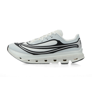 On Cloudflow 5 AD M (ivory)