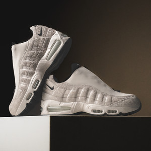 Air Max 95 Big Bubble Phantom and Light Crimson
