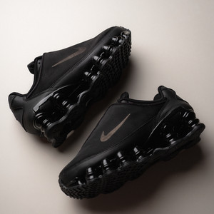 WMNS Shox TL (black / black / cave stone)