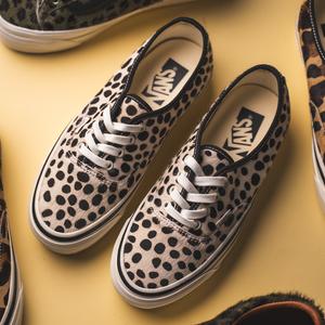 LX Authentice 44 Pony Hair (dalmatian)