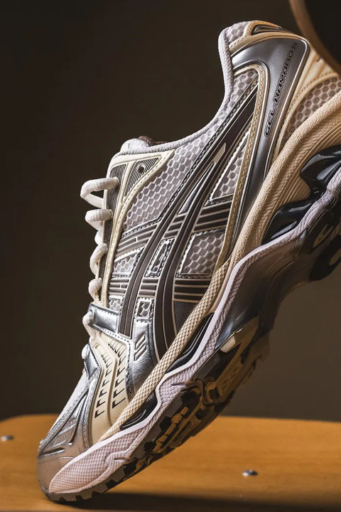 Asics Gel Kayano 14