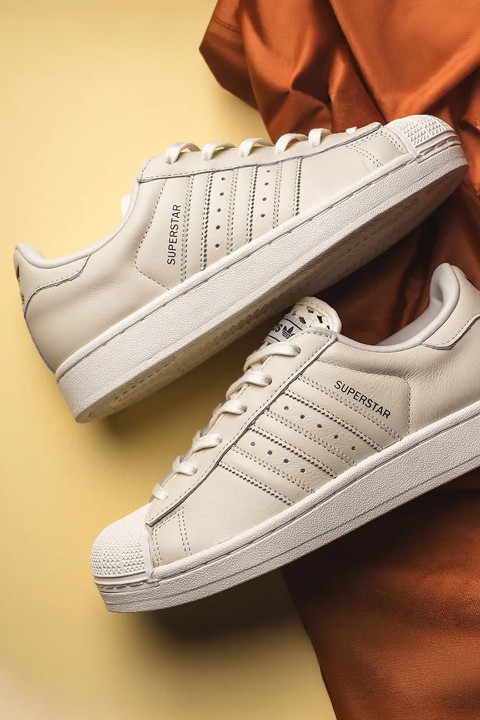 adidas Superstar