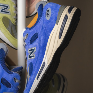 U991WB2 - Made in England (baja blue)