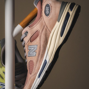 U991RB2 - Made in England Mahagony Rose