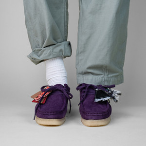 WMNS Wallabee Damson Suede