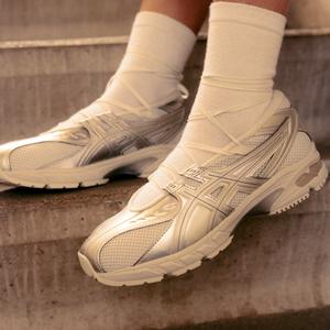 GEL-DS TRAINER SP (glacier grey / pure silver)